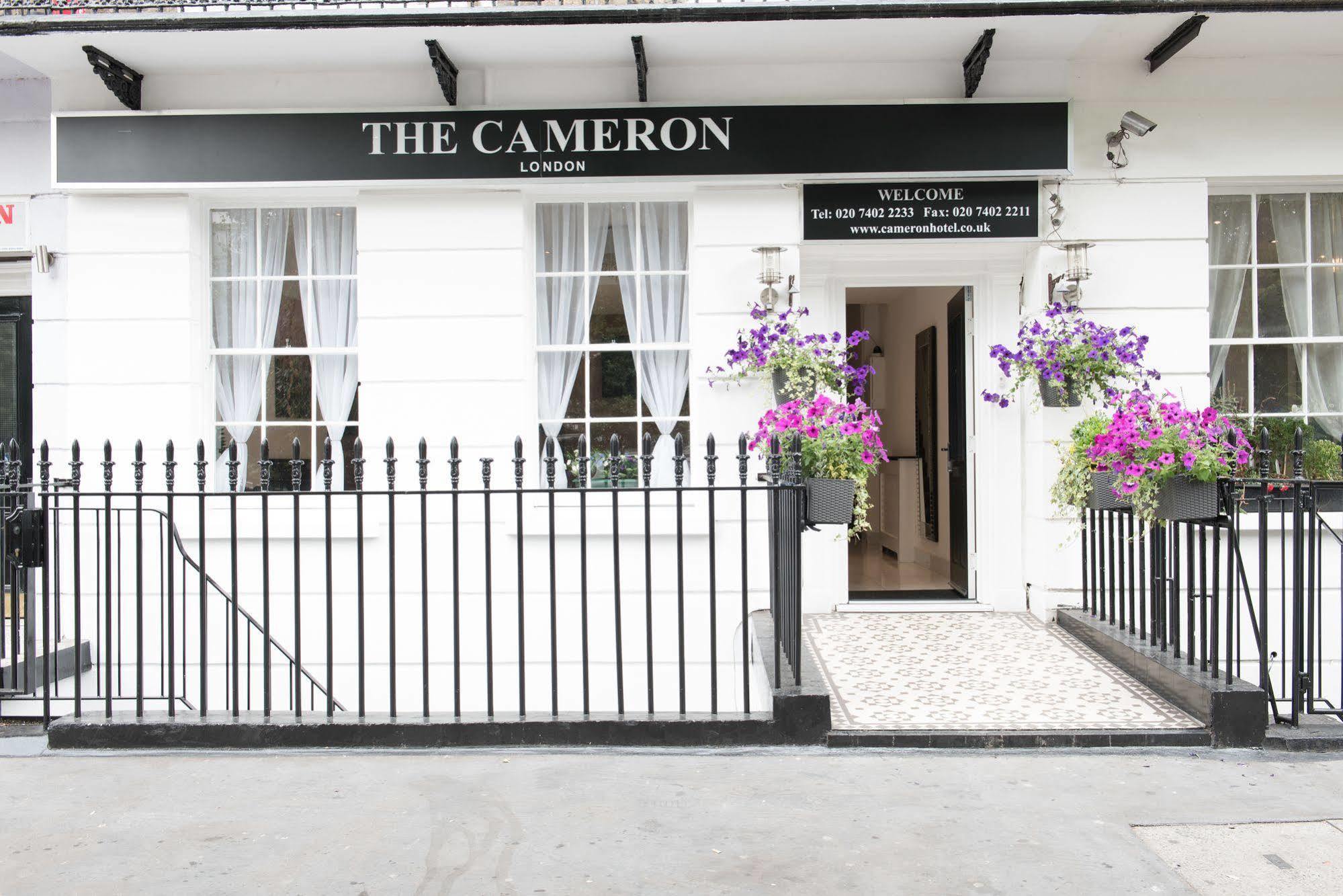 The Cameron Studios London Luaran gambar